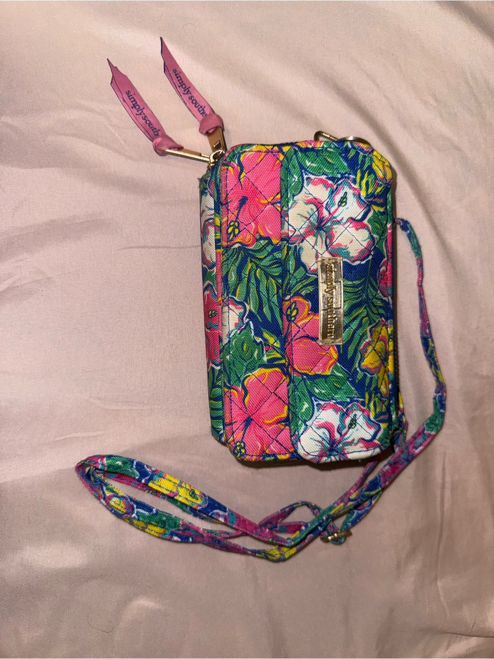 Floral Quilted Crossbody Wallet